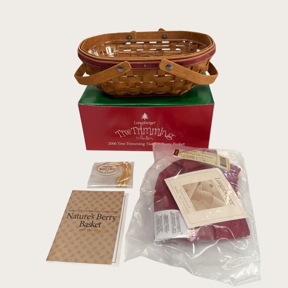 New Longaberger 2006 Tree Trimming Nature's Berry Basket Liner Protector Tie On - Picture 1 of 4